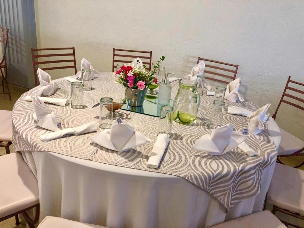 Hotel Angel Inn Oaxaca Bagian luar foto
